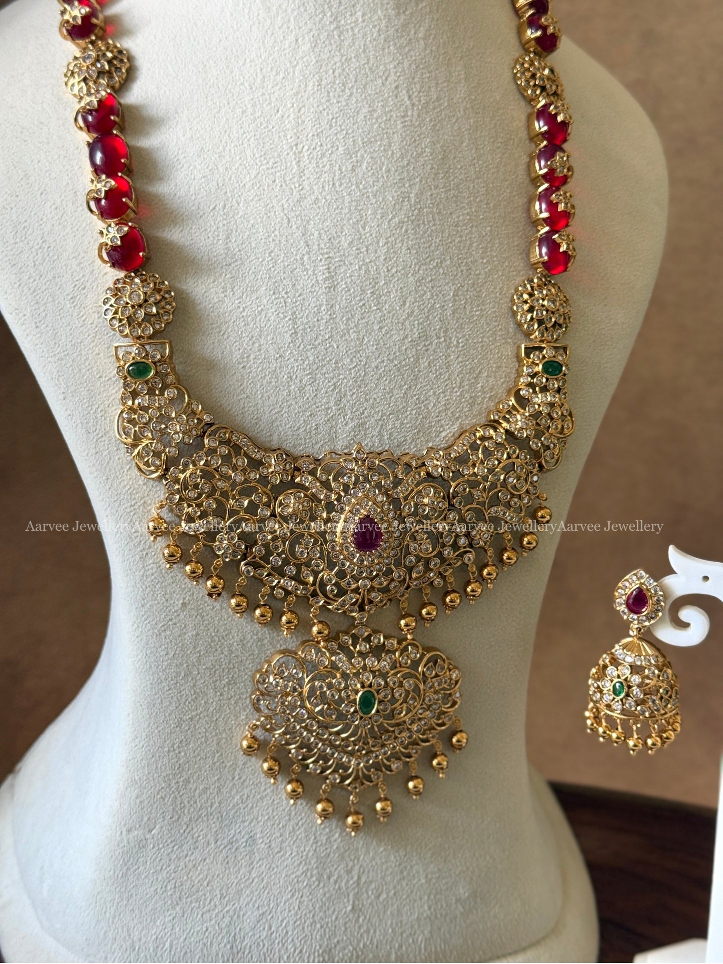 CZ RED STONE HARAM SET WITH GOLD BEADS
