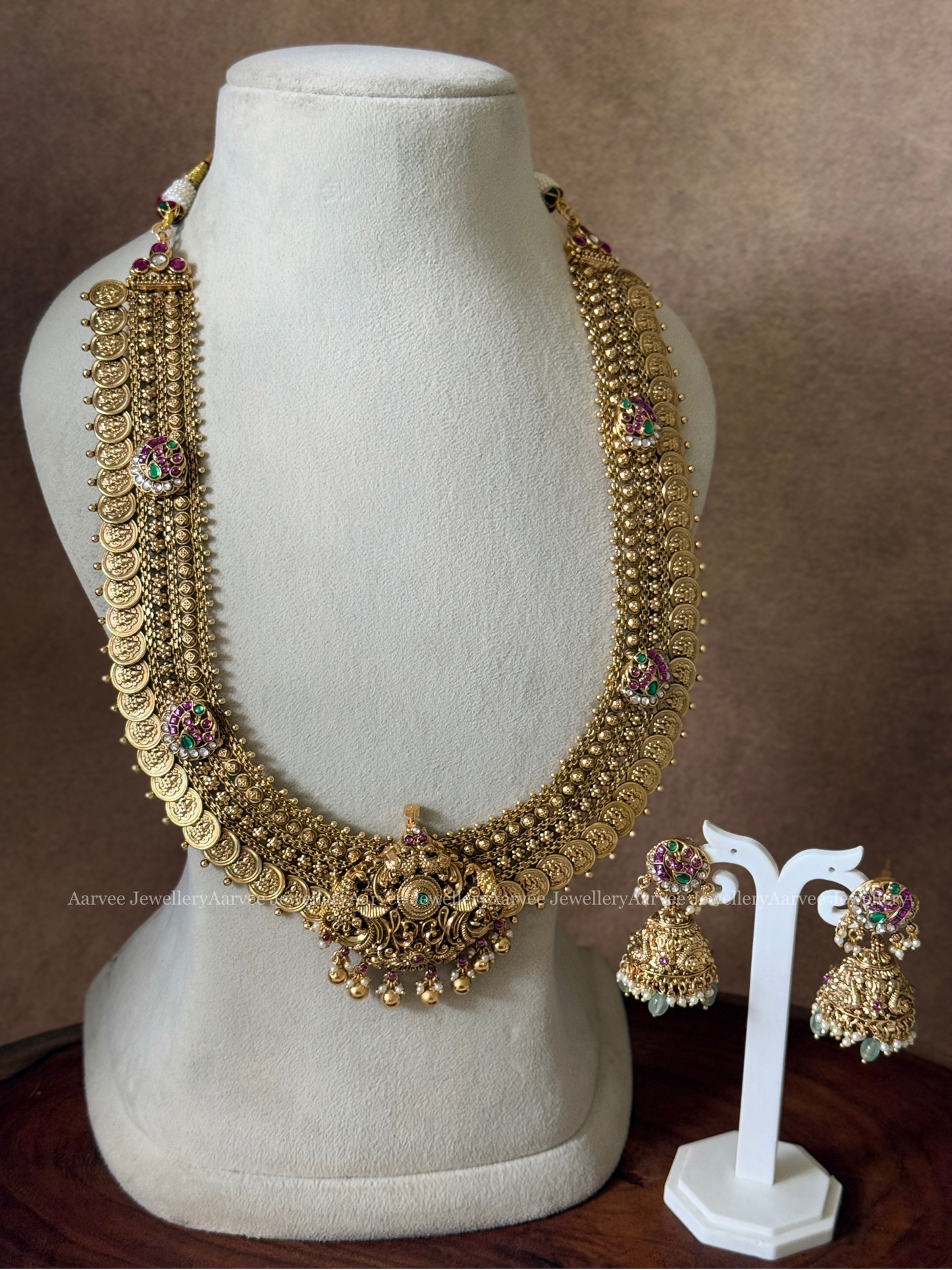 ANTIQUE GOLD STATEMENT COIN HARAM SET WITH 3 DETACHABLE PENDANT IN KUNDAN STONE & PASTEL BEADS
