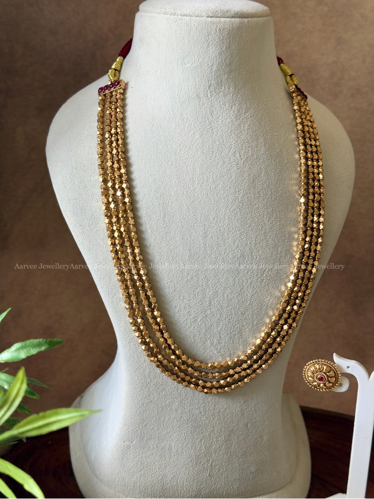 MULTI LAYERED PREMIUM GLOD BEADED MID LENGTH MALA SET