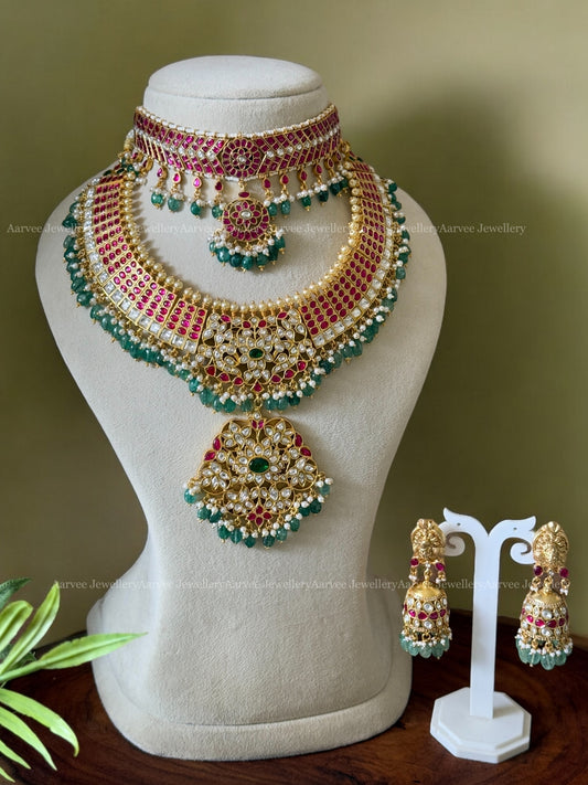 A LUXURIOUS JADAU KUNDAN SEMI BRIDAL JEWELLERY SET | RUBY STONES & PASTEL BEAD DROPS