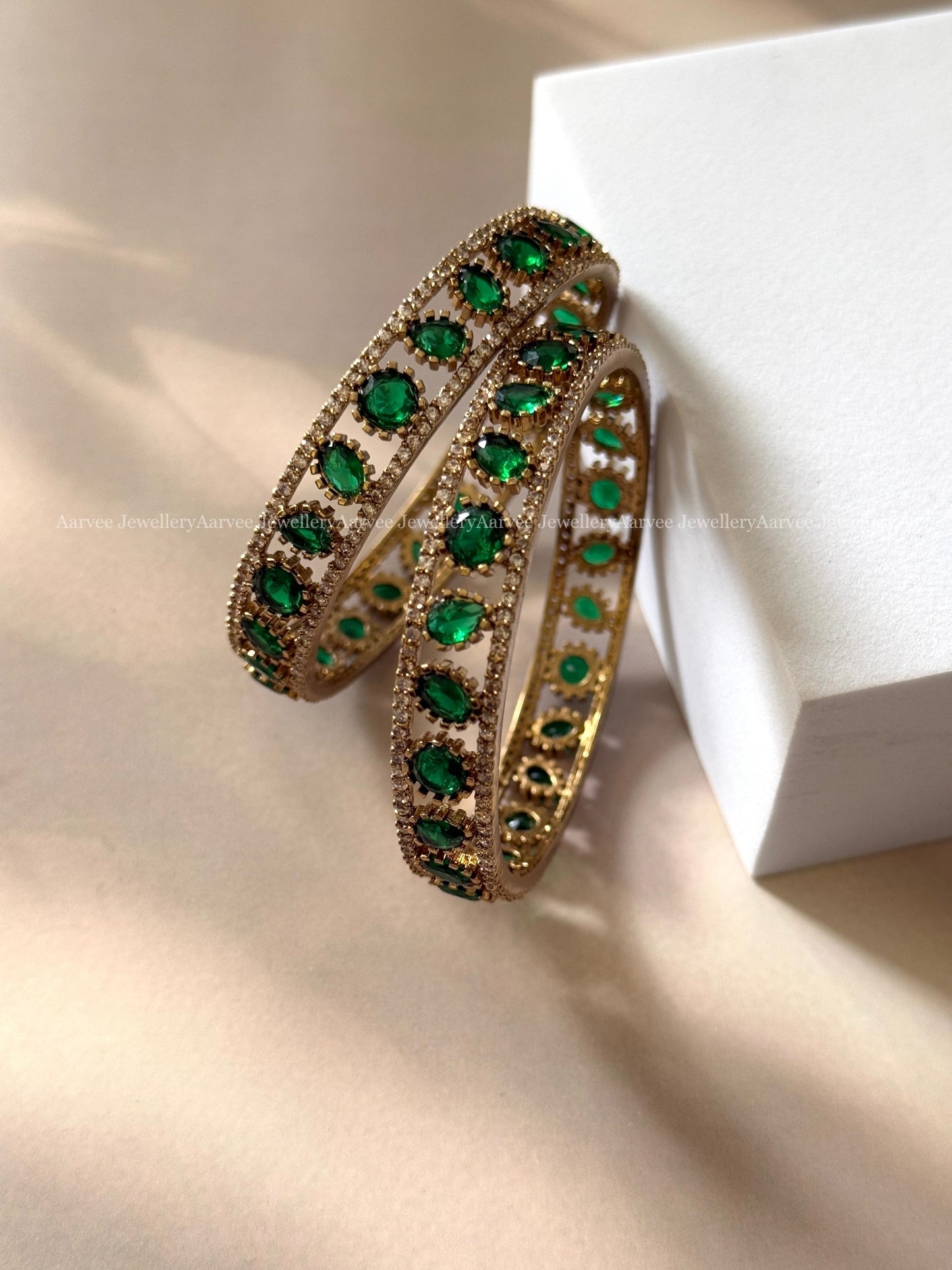 VICTORIAN GREEN STONE BANGLES