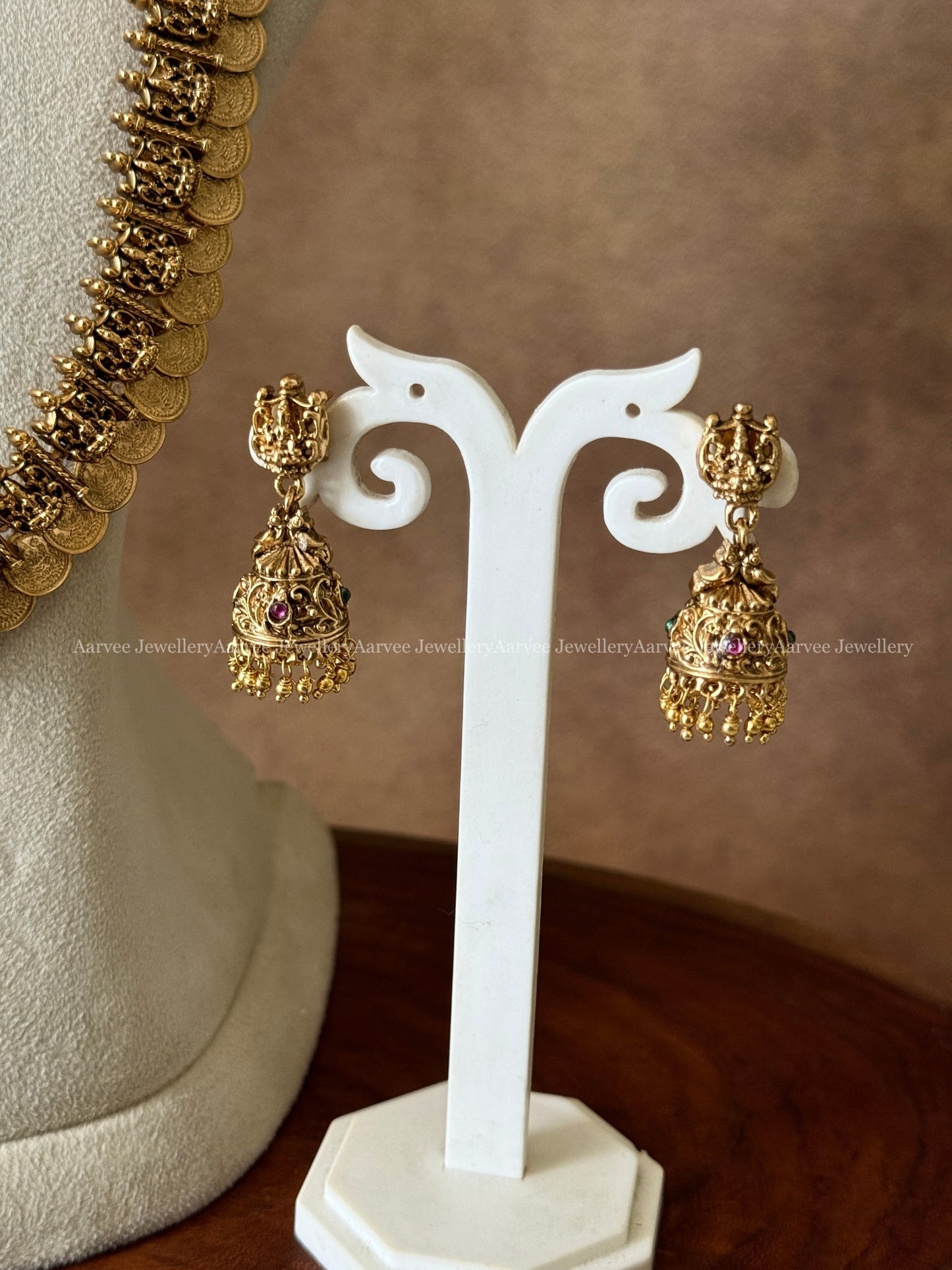 COMBO - KEMP SINGLE PENDANT CHOKER WITH COIN MID LENGTH HARAM SET