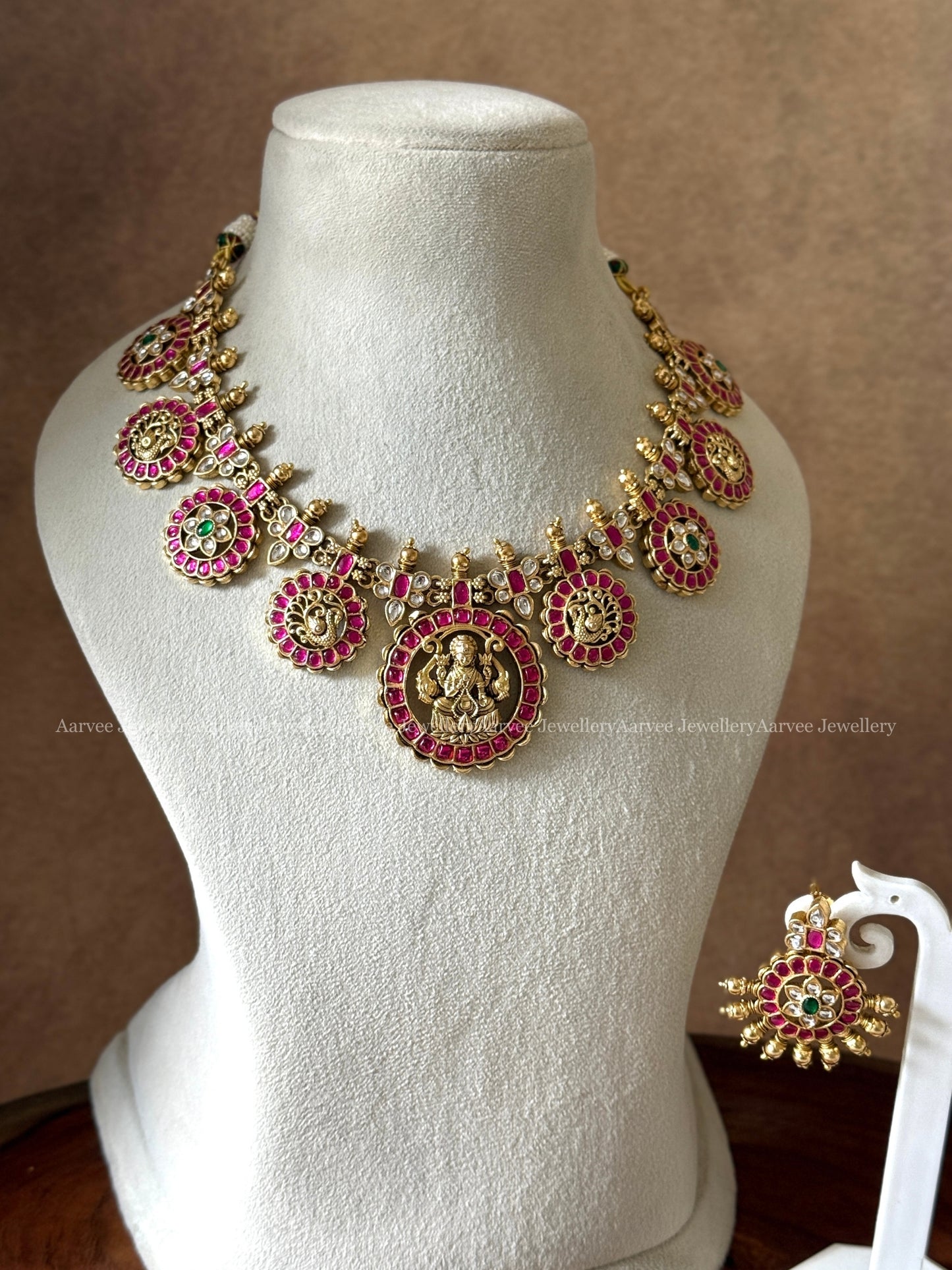 PREMIUM PINK KUNDAN STONES BOTTU MALA NECKLACE SET