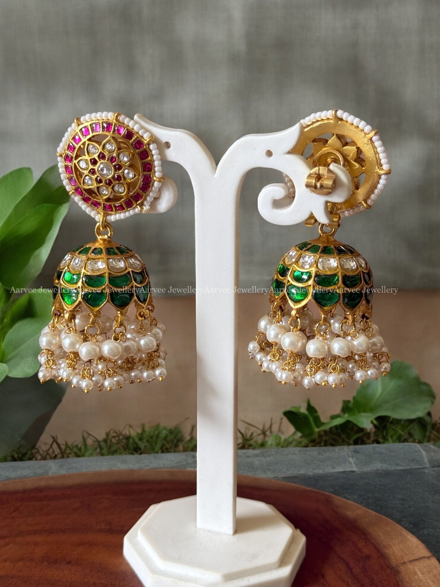 JADAU KUNDAN ADITI BUTTA JHUMKI WITH RUBY / GREEN STONES AND PEARLS