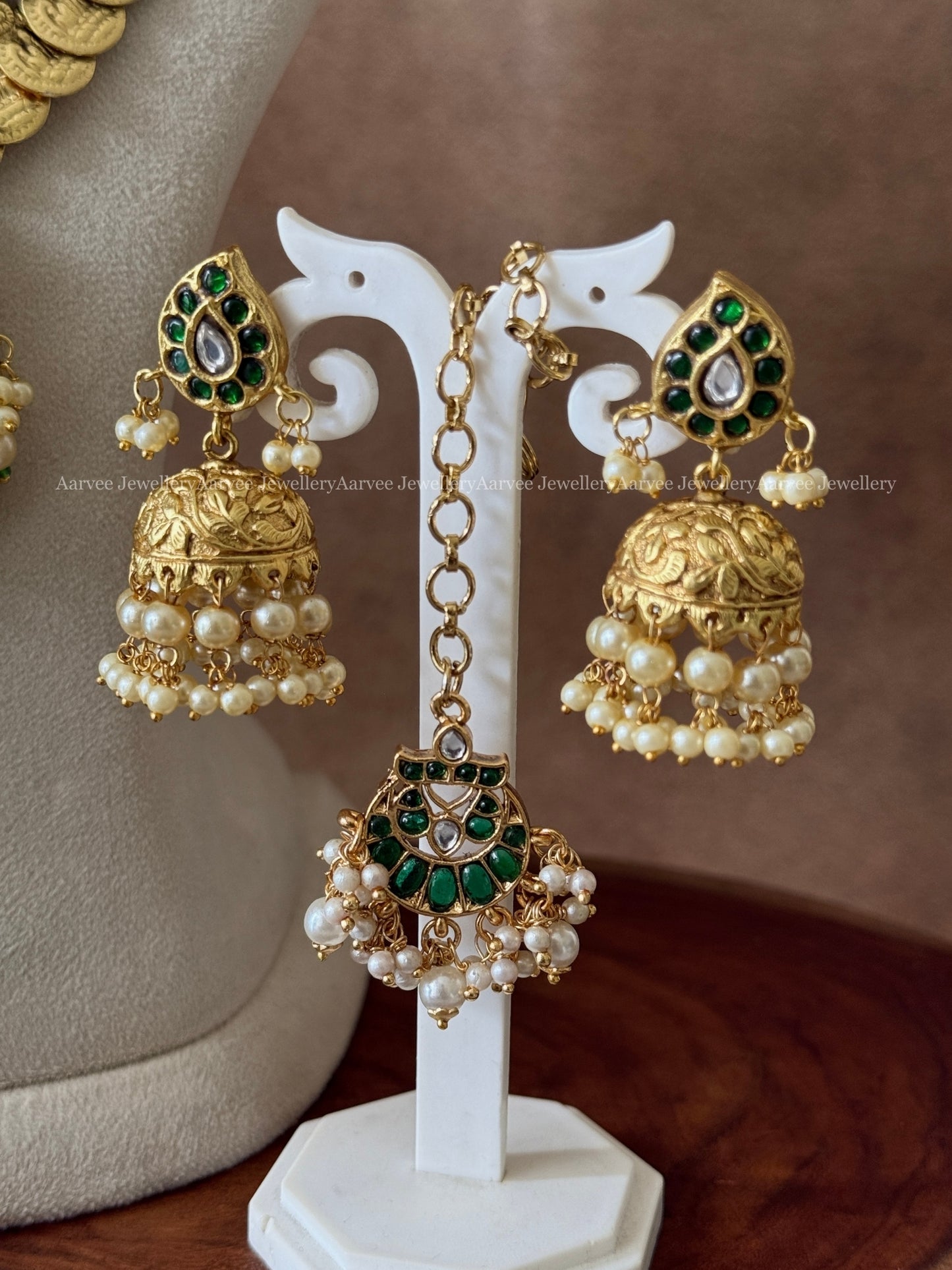 SEMI BRIDAL - KEMP GREEN STONE SINGLE PENDANT CHOKER |JADAU KUNDAN COIN MIDLENGTH HARAM | MANGO JHUMKI & TIKKA - WITH GREEN STONES AND PEARLS