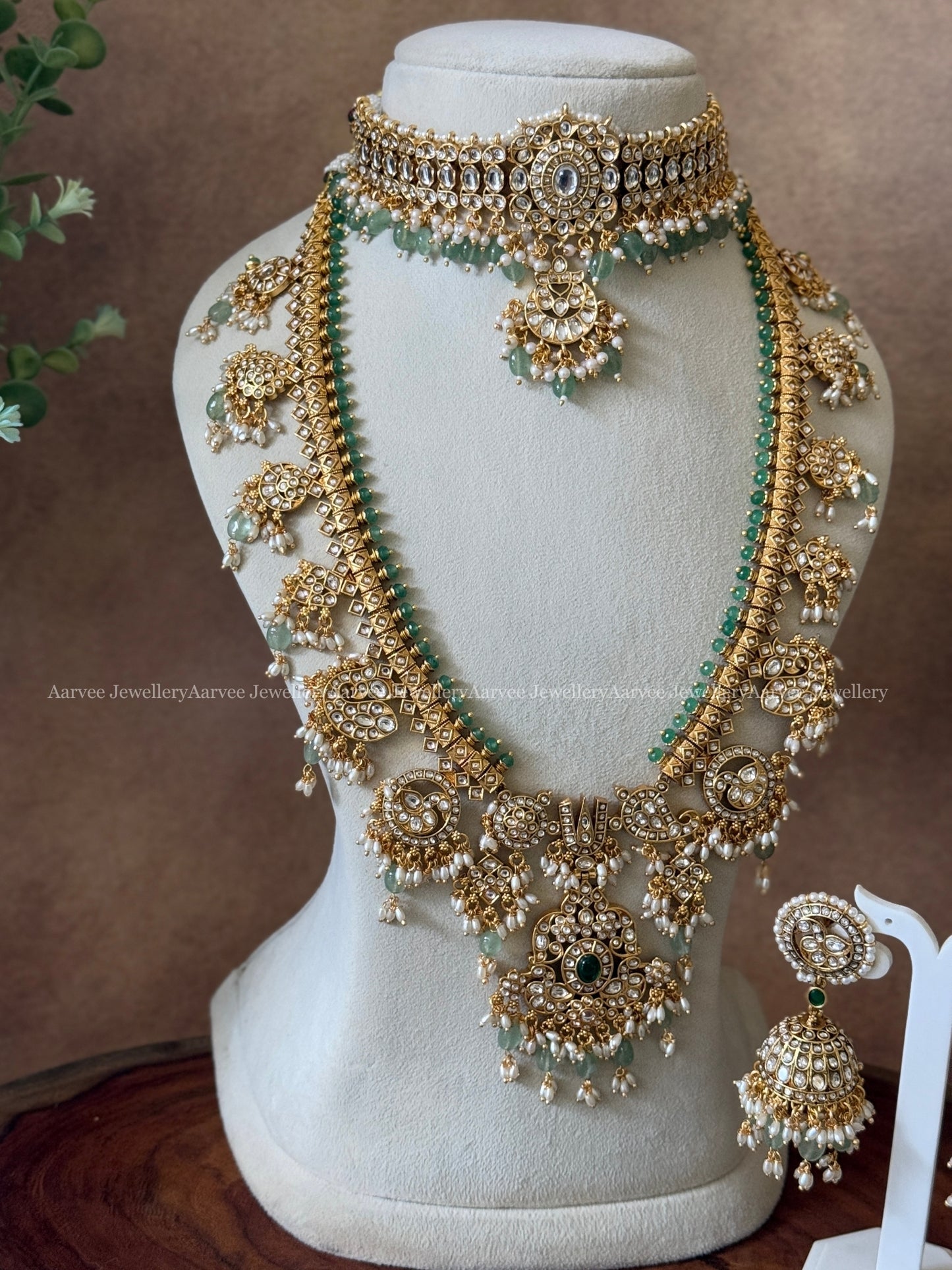 COMBO - KEMP WHITE STONE SINGLE PENDANT CHOKER & NITA GUTTA PUSALU HARAM SET WITH WHITE STONE & PASTEL BEADS