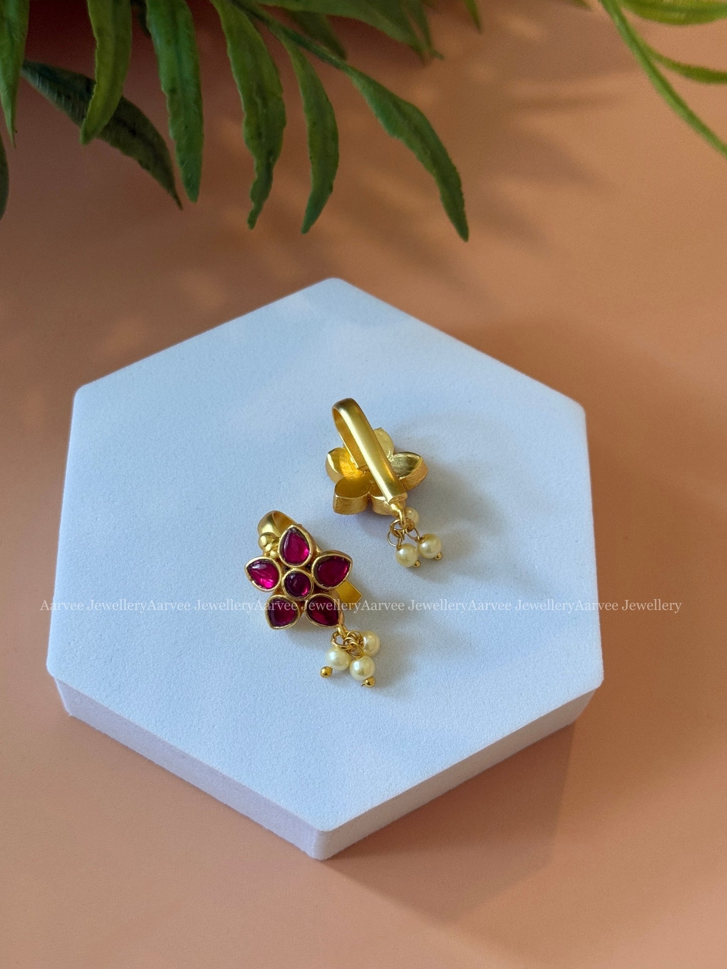 JADAU KUNDAN EAR CUFF FLORAL BUGADI - 1 PAIR