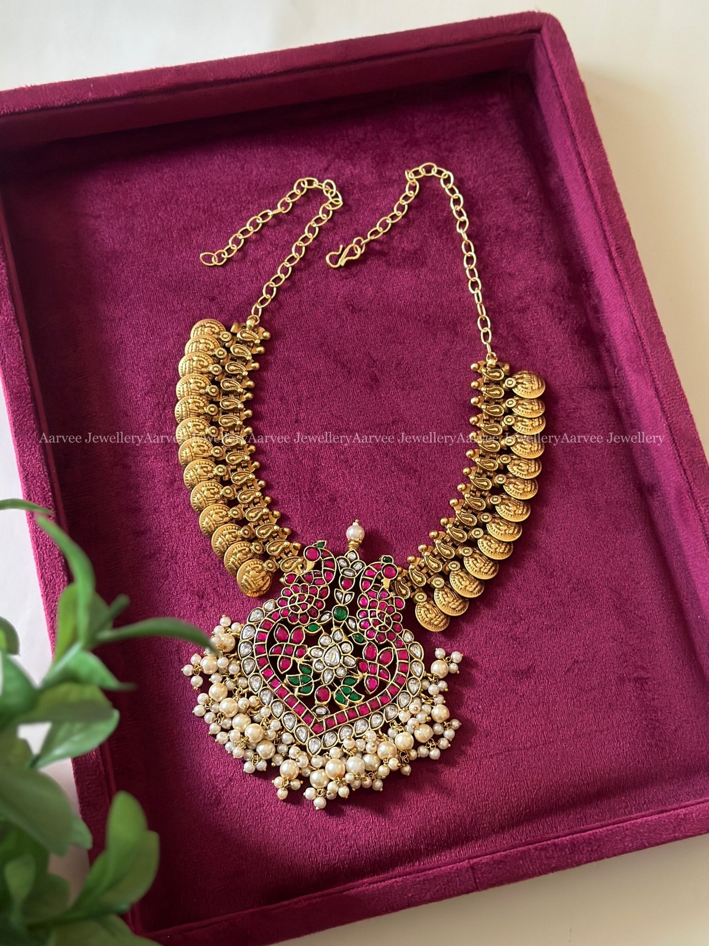 JADAU KUNDAN GOLD COIN SHORT NECKLACE WITH PEACOCK PENDANT & PEARL BEADS