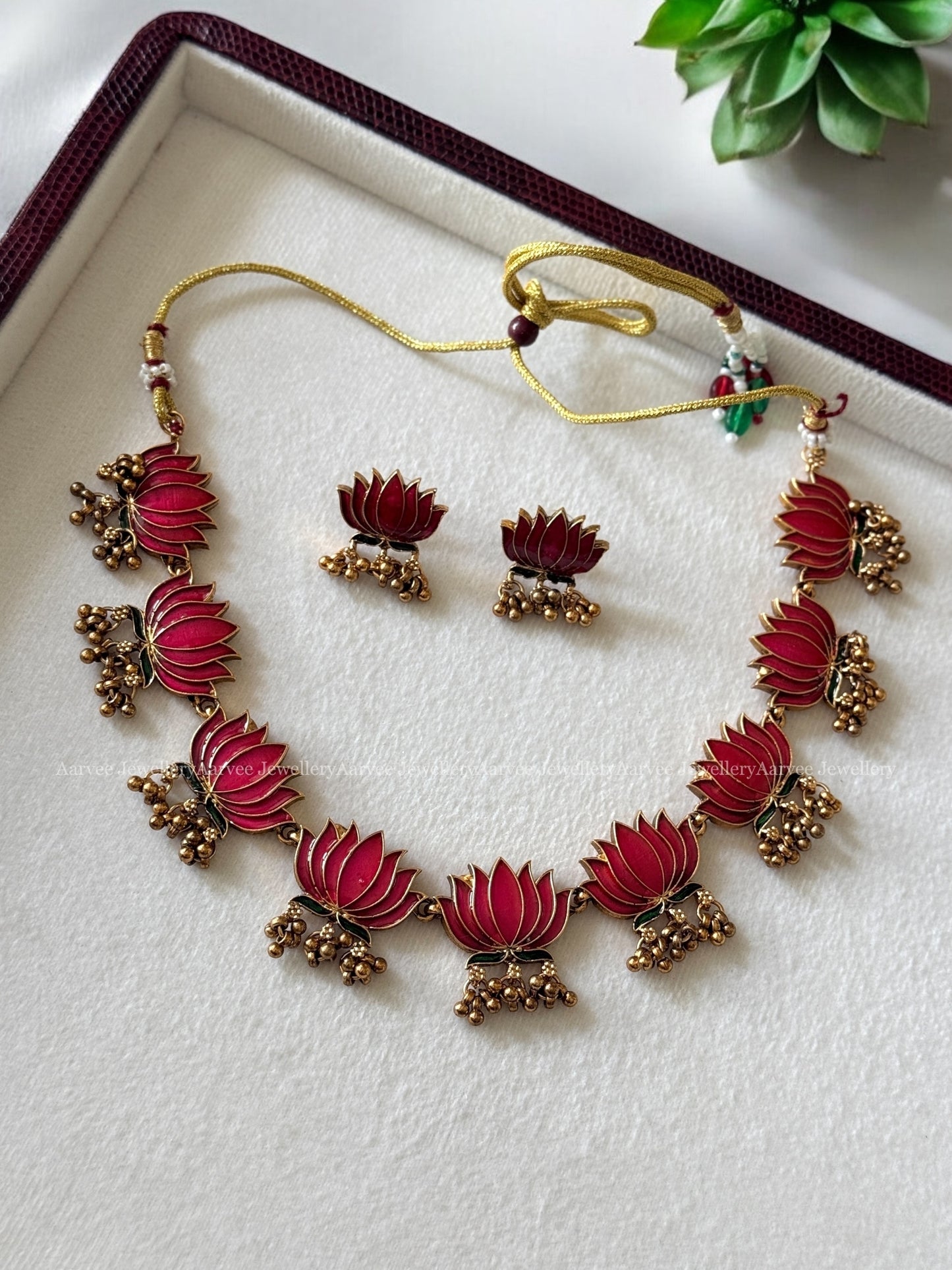 LOTUS NECKLACE SET IN PINK COLOR AND GOLD BEADS