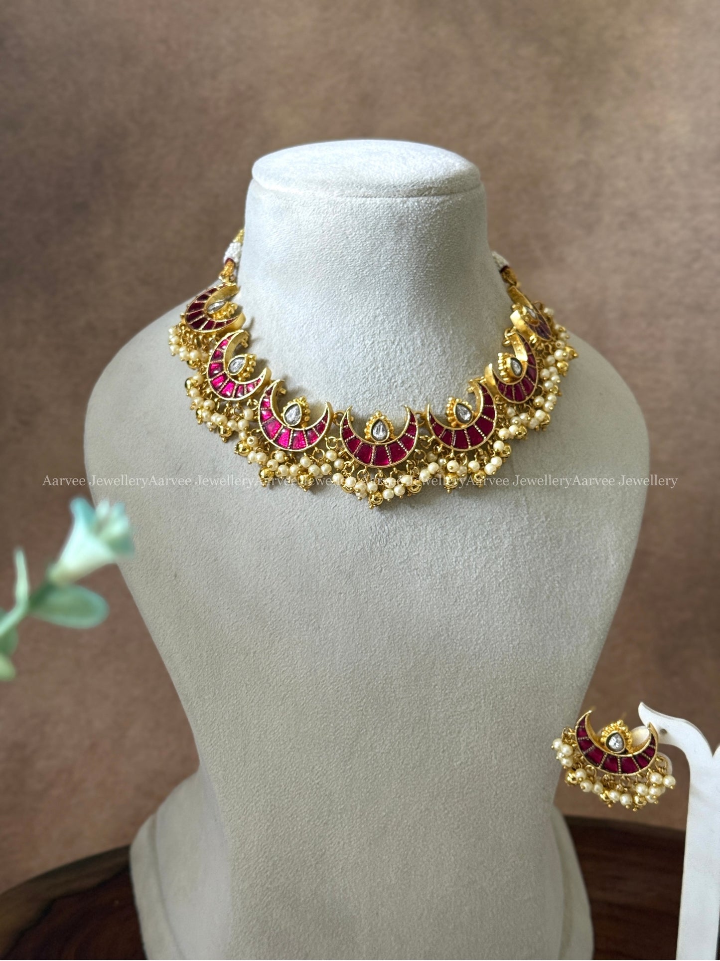 JADAU KUNDAN PINK STONE HALF MOON NECKLACE SET WITH PEARLS
