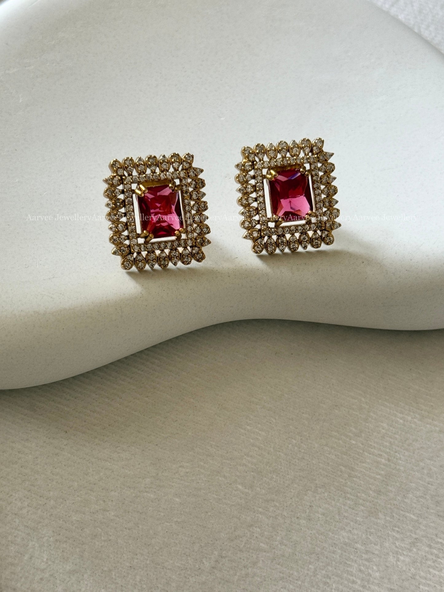 HASLI NECKLACE SET WITH RUBY CZ PENDANT