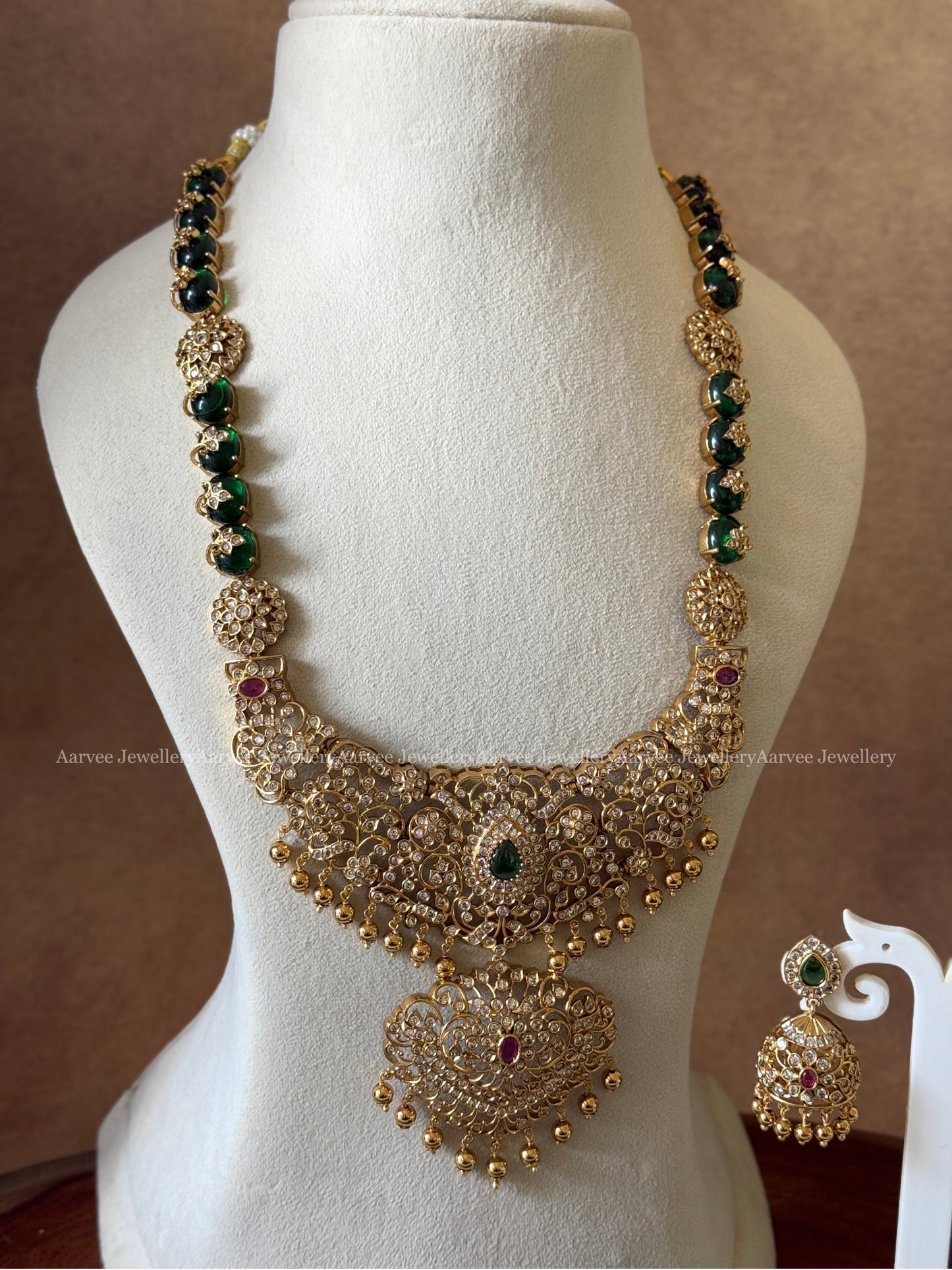 CZ GREEN STONE HARAM SET WITH GOLD BEADS