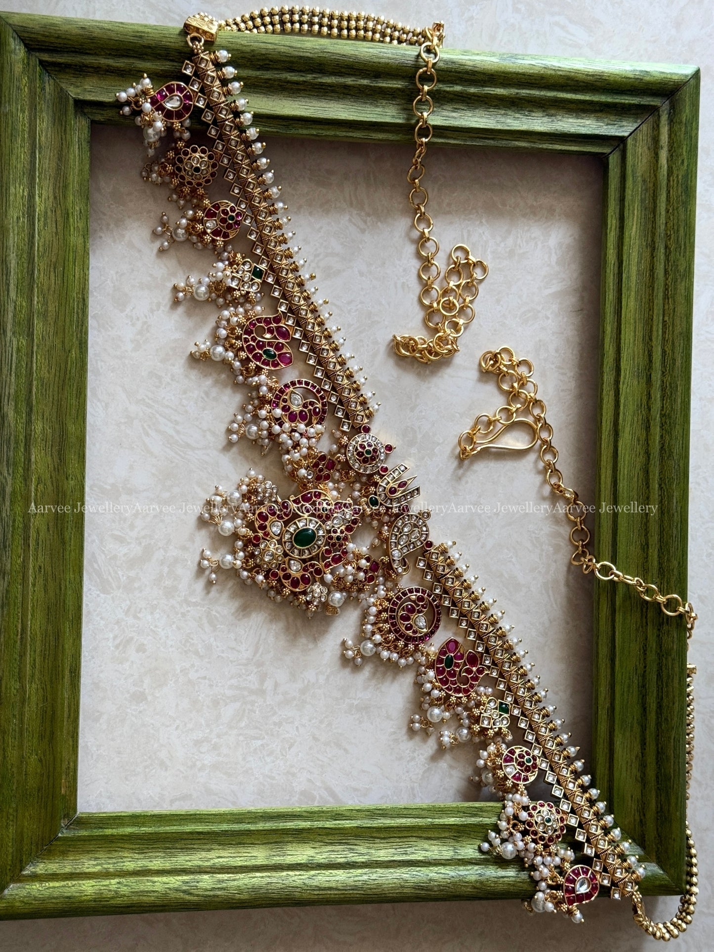 NITA FLORAL GUTTA PUSALU BRIDAL SET WITH PEARLS