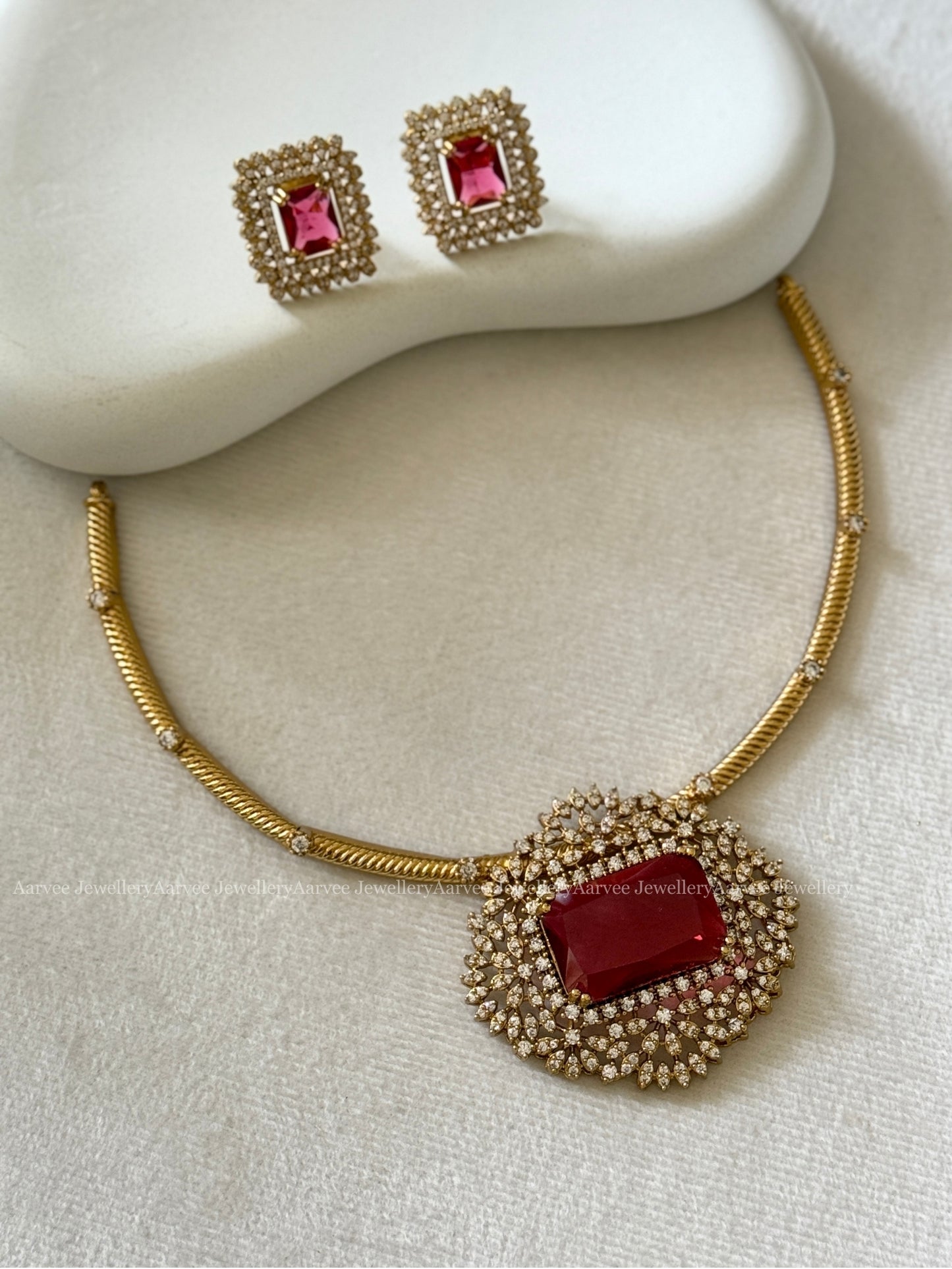 HASLI NECKLACE SET WITH RUBY CZ PENDANT