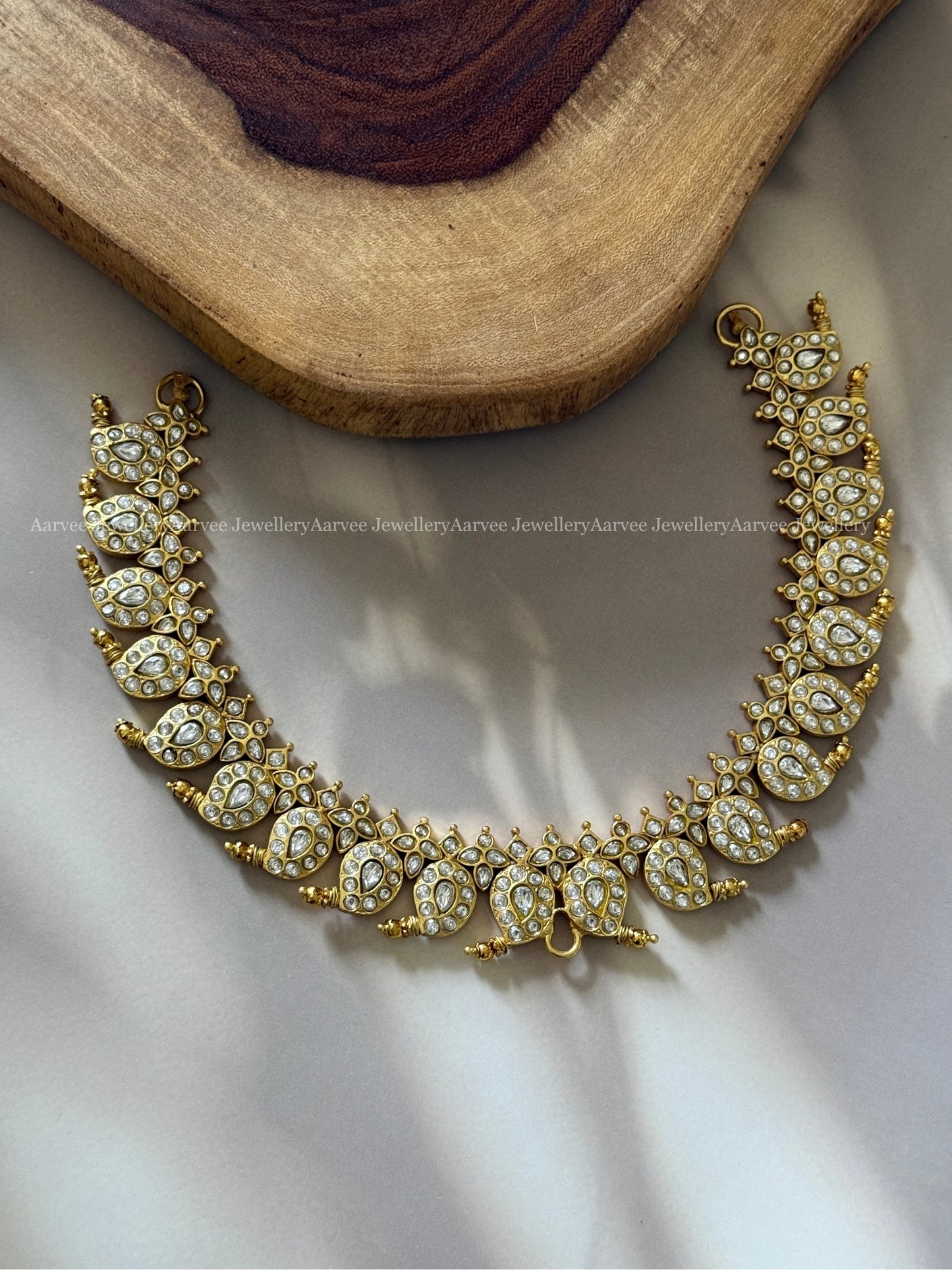 JADAU KUNDAN REVERSIBLE 6 IN 1 SHORT NECKLACE