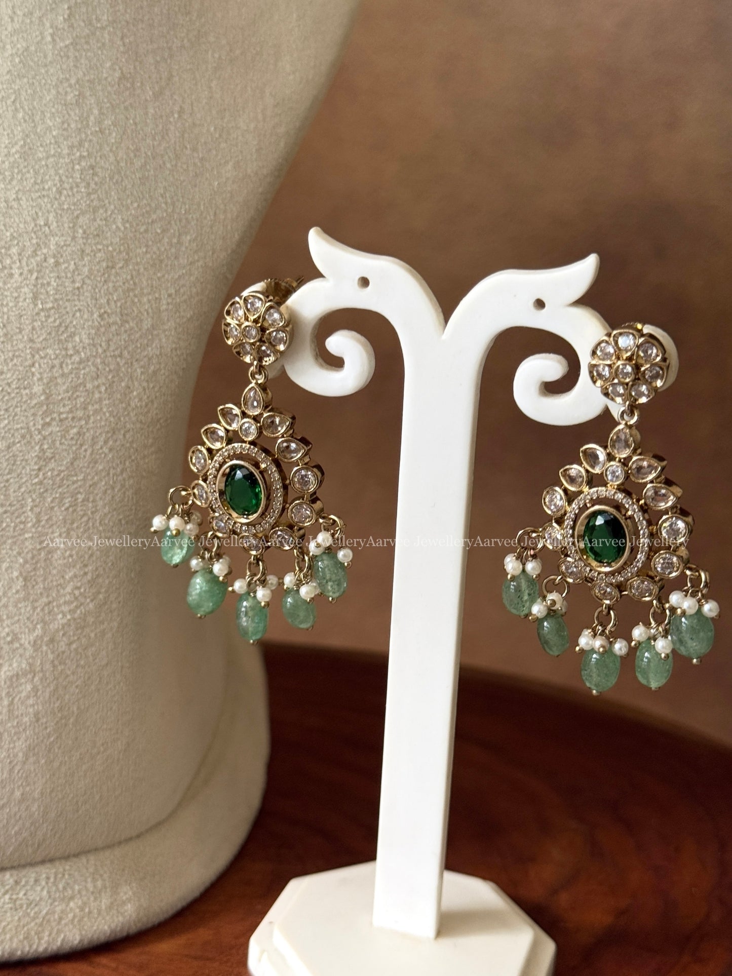 PREMIUM VICTORIAN CHOKER SET WITH RED/ GREEN STONE & PASTEL BEADS