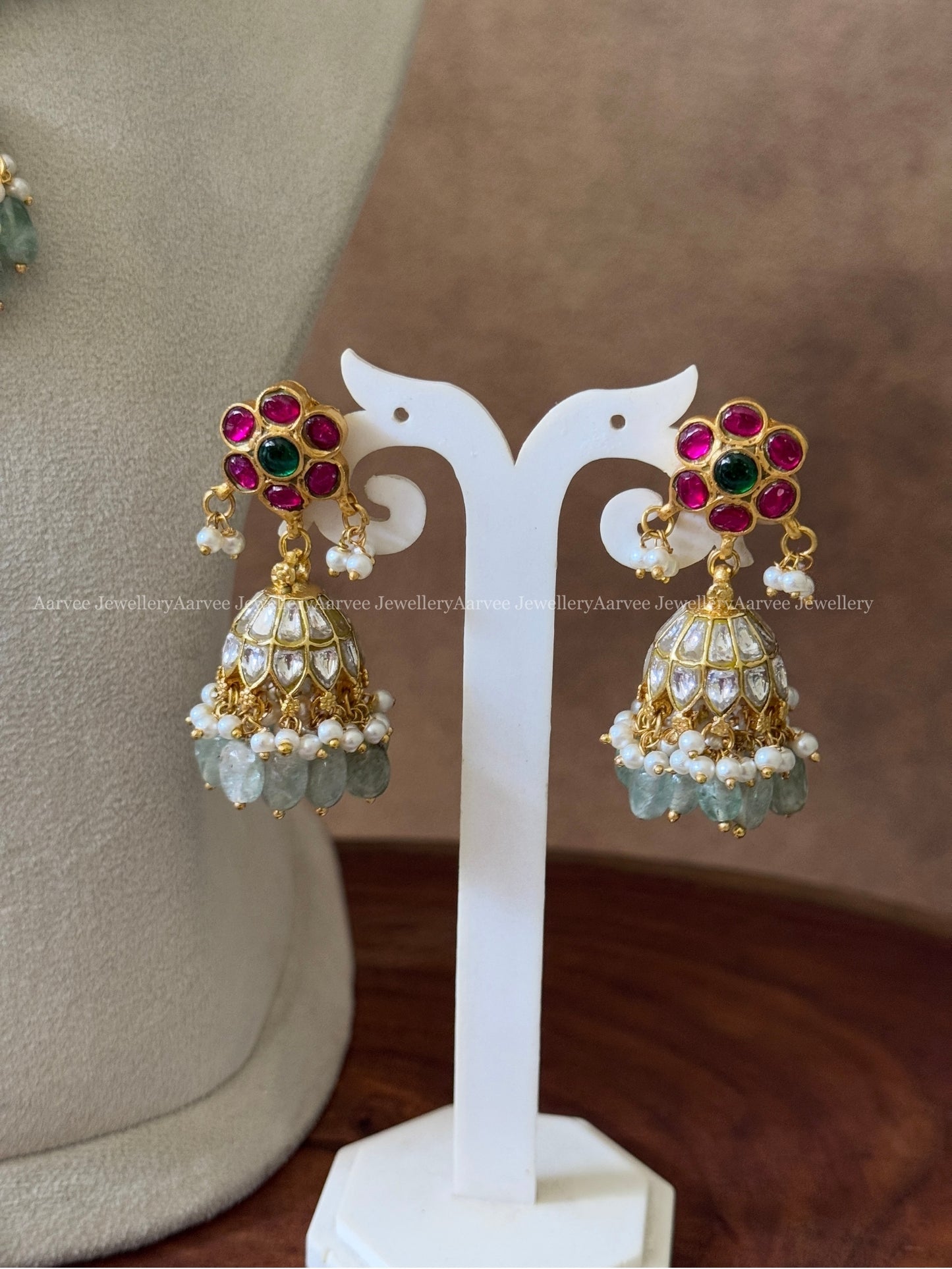 JADAU KUNDAN FLORAL NECKLACE SET WITH PASTEL BLUE BEADS