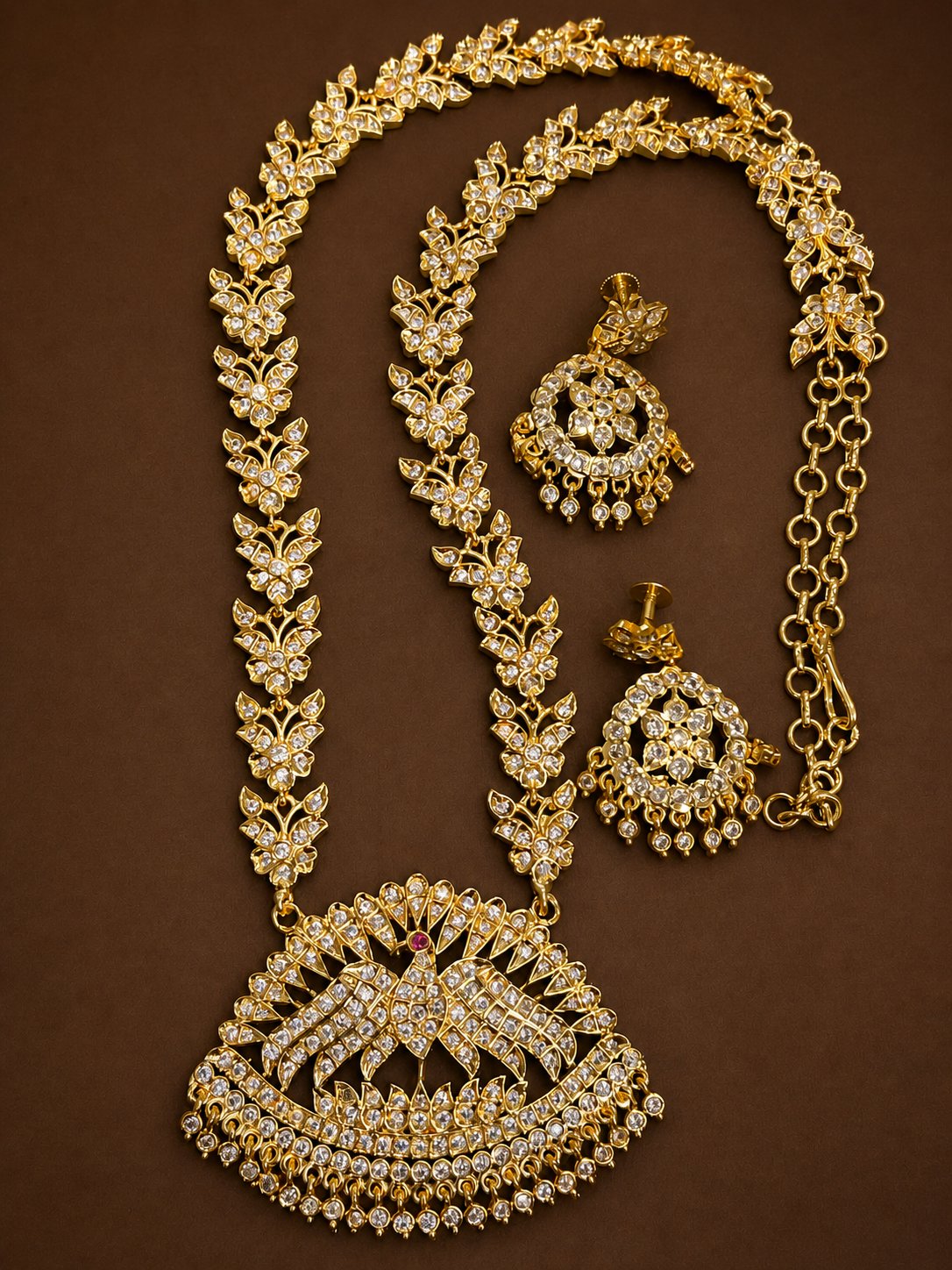 IMPON WHITE STONE PEACOCK PENDANT CHAIN SET
