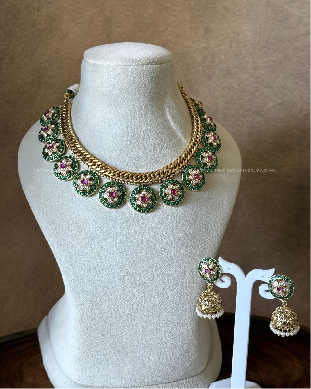 PREMIUM GREEN/RUBY/WHITE KUNDAN STONE JALEBI STYLE BOTTU MALA NECKLACE SET