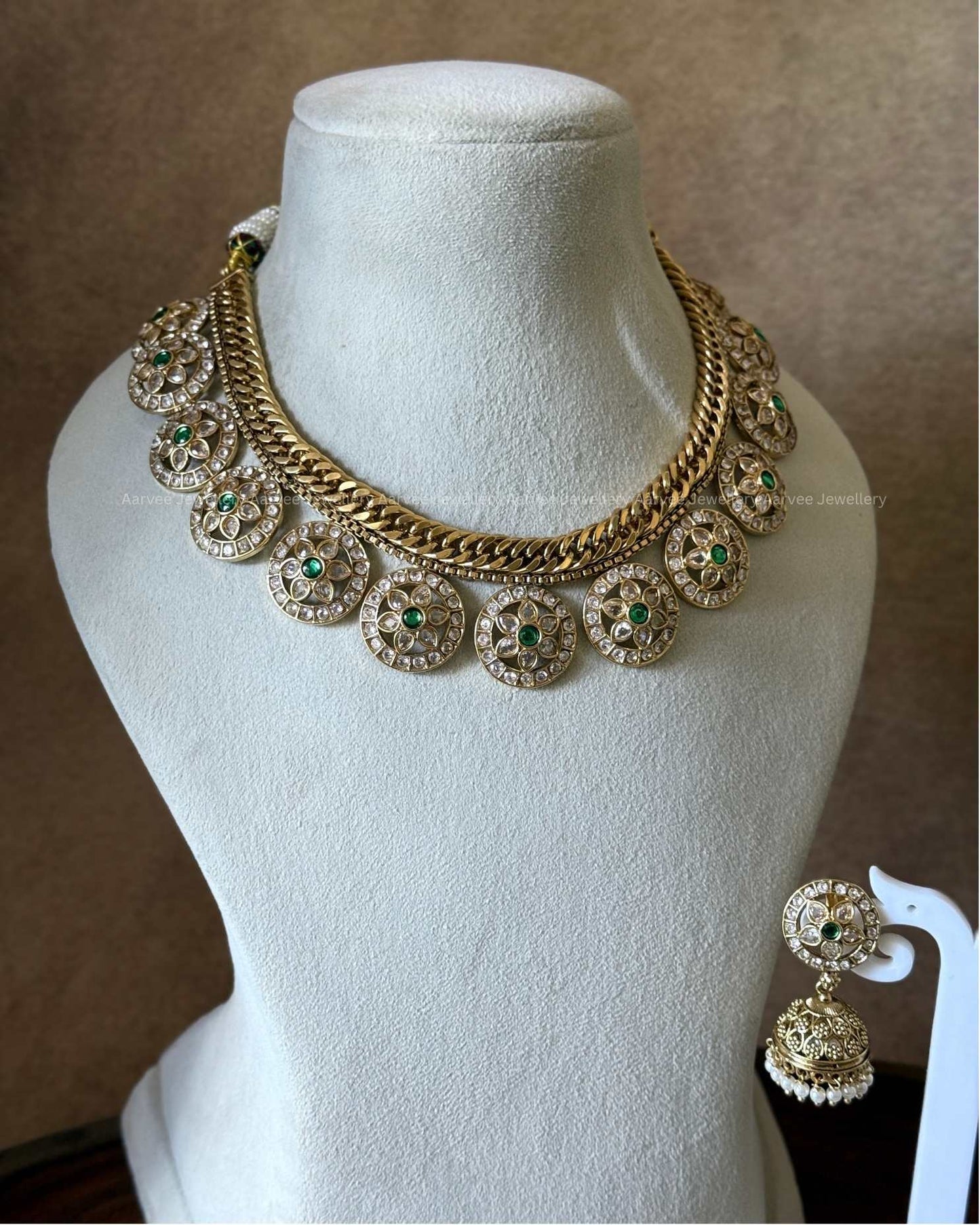 PREMIUM GREEN/WHITE KUNDAN STONE JALEBI STYLE BOTTU MALA NECKLACE SET