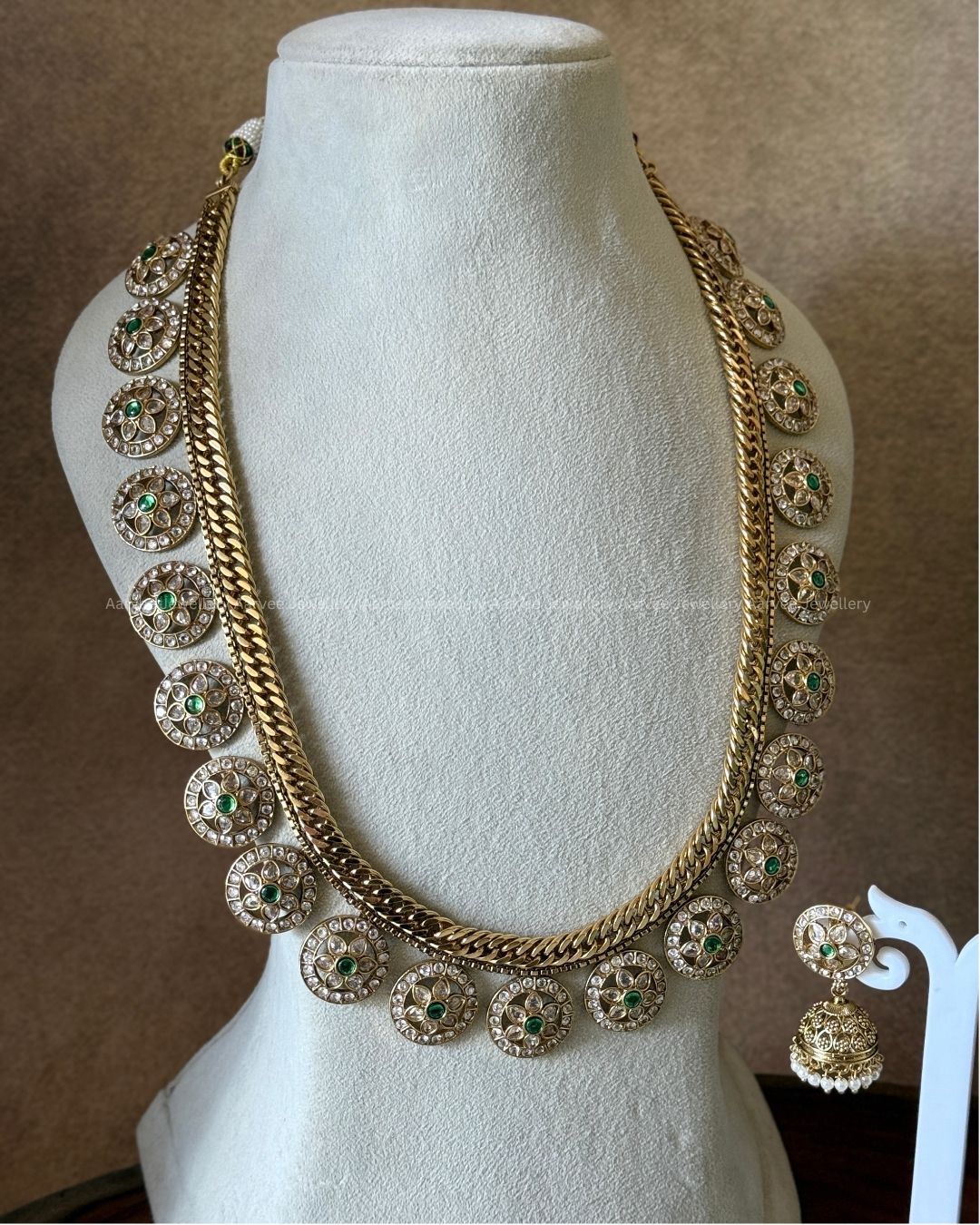 PREMIUM GREEN/WHITE KUNDAN STONE JALEBI STYLE BOTTU MALA HARAM SET