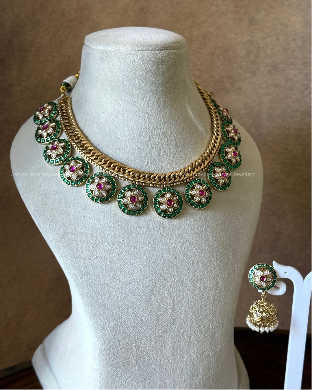 PREMIUM GREEN/RUBY/WHITE KUNDAN STONE JALEBI STYLE BOTTU MALA NECKLACE SET