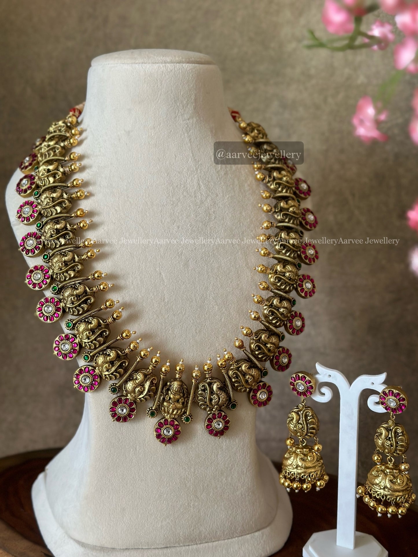 JADAU KUNDAN PINK STONE ANNAM & LAKSHMI PENDANT MID LENGTH HARAM SET WITH GOLD BEADS