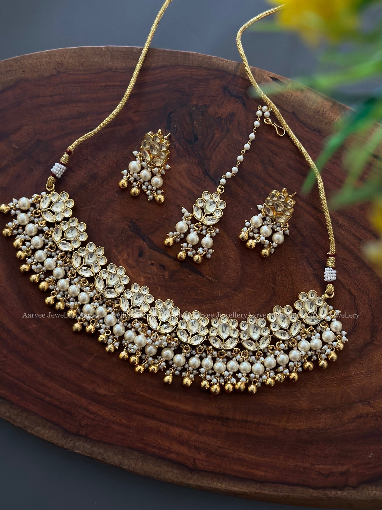 POLKI KUNDAN WHITE STONE FLORAL CHOKER SET WITH PEARL & GOLD BEADS