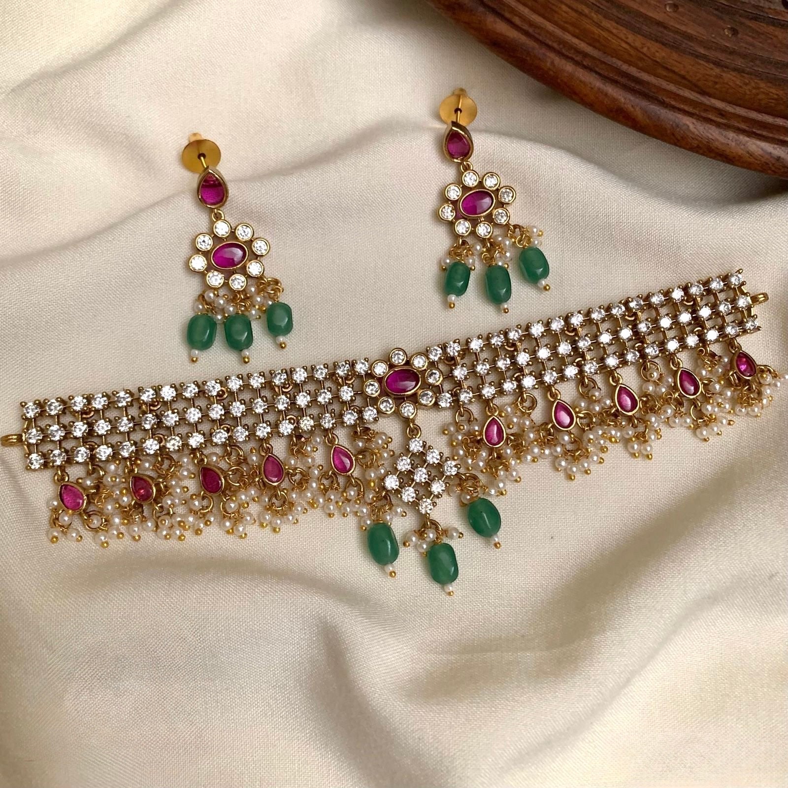 CZ WHITE/PINK STONES MINI CHOKER SET WITH GREEN BEADS